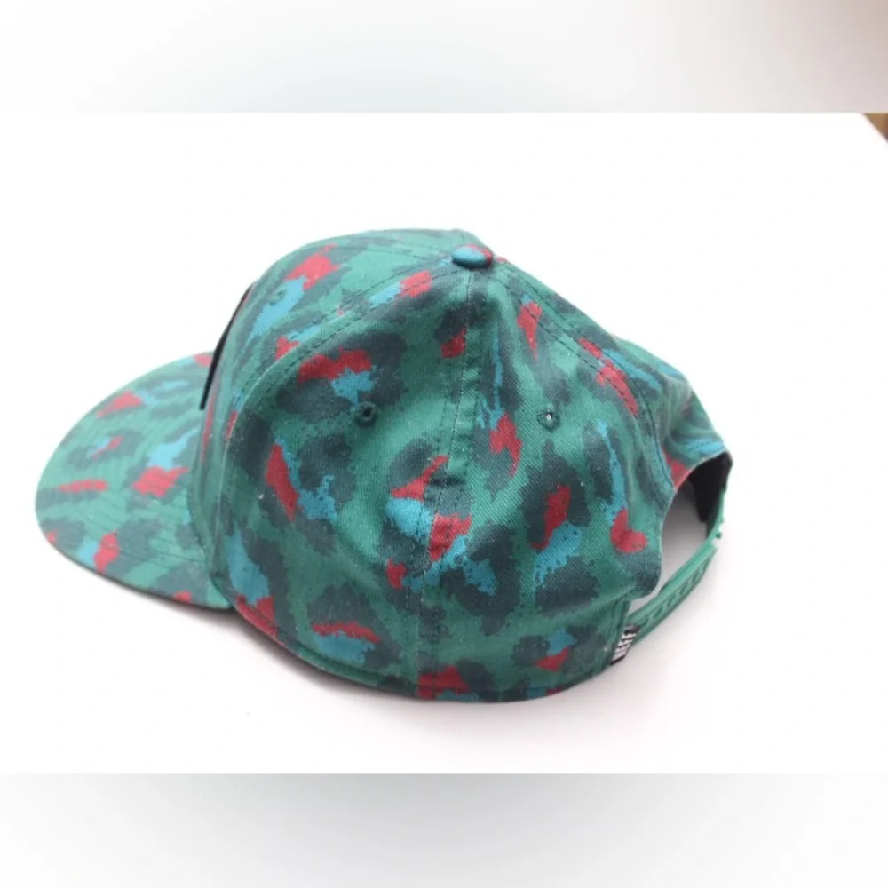 Neff hat - Picture 4 of 10